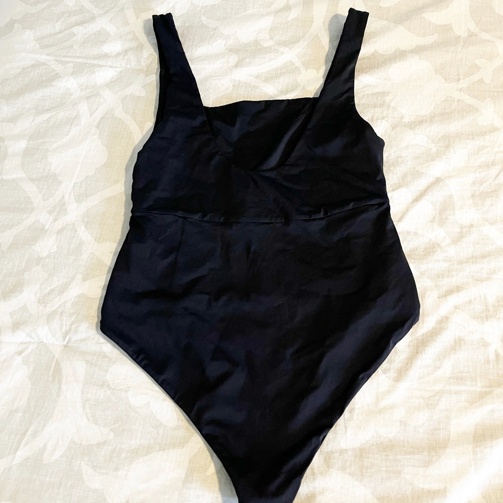 Lilikoi black one piece square neck swimsuit size large